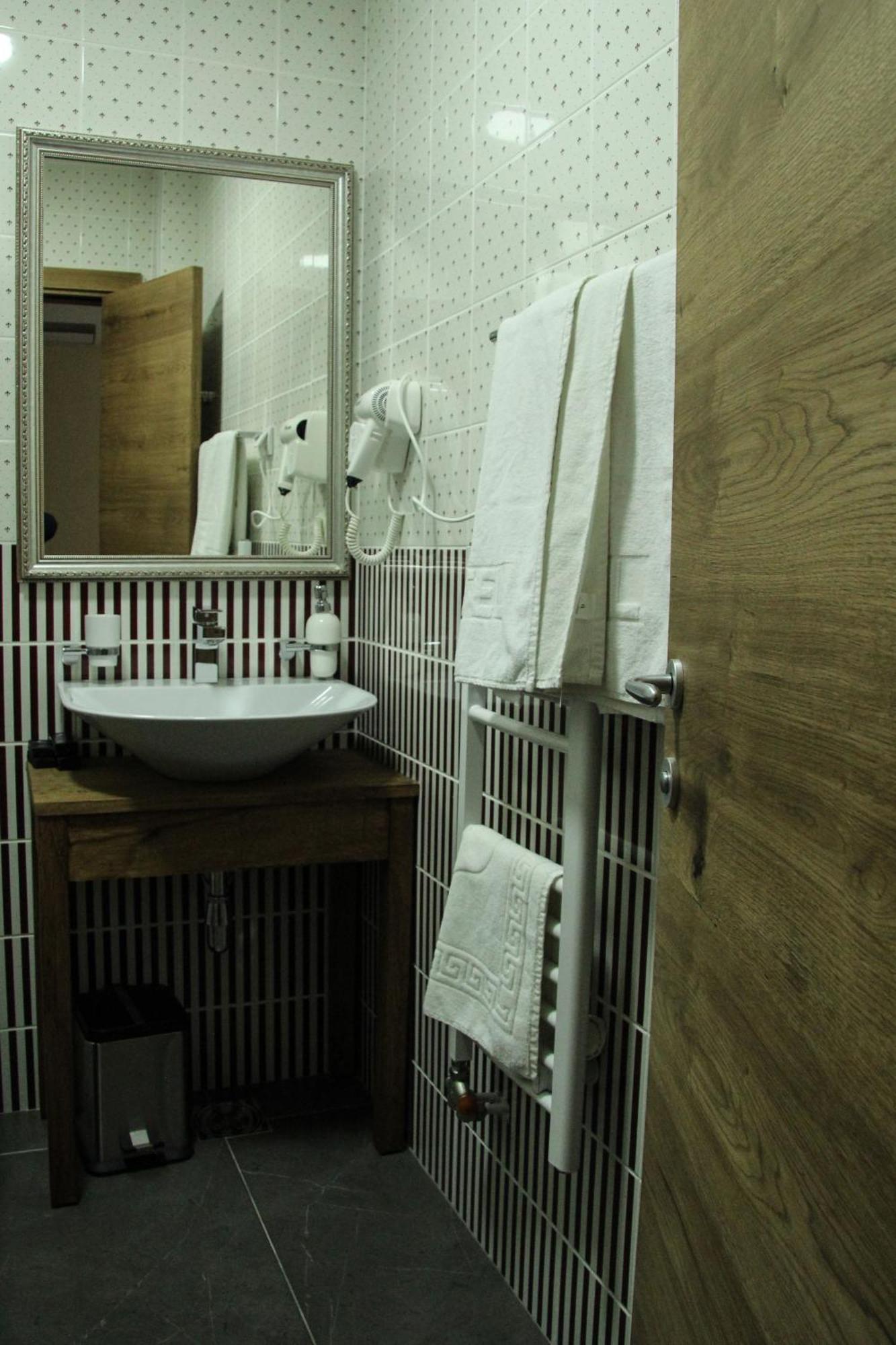 B&B Villa Panuka Pancevo Bagian luar foto