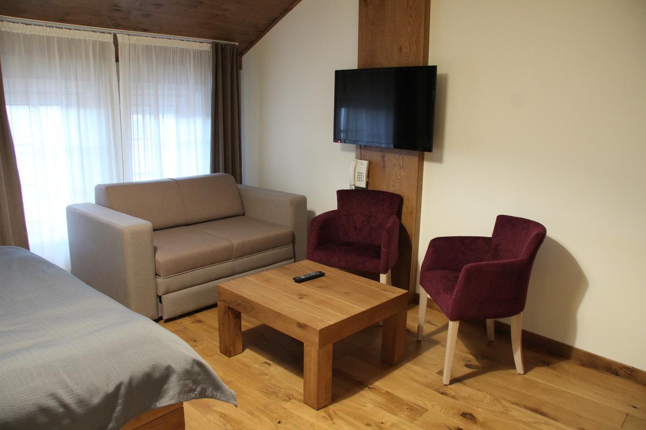 B&B Villa Panuka Pancevo Bagian luar foto