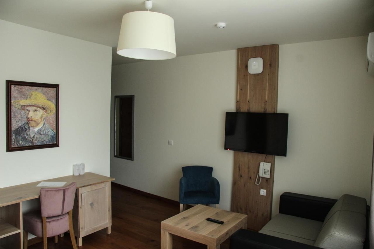 B&B Villa Panuka Pancevo Bagian luar foto