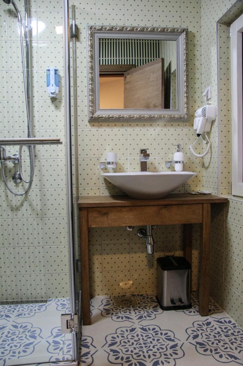 B&B Villa Panuka Pancevo Bagian luar foto