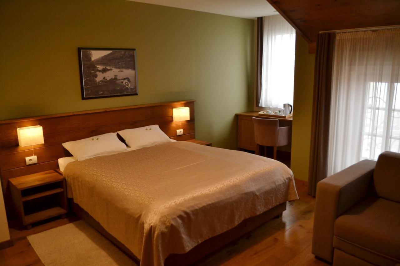 B&B Villa Panuka Pancevo Bagian luar foto