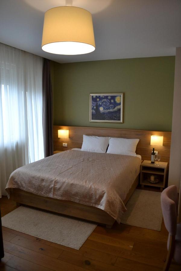 B&B Villa Panuka Pancevo Bagian luar foto